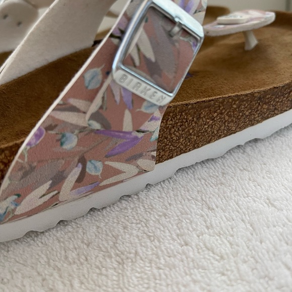 Birkenstock Gizeh Sandal Soft Footbed - Picture 7 of 11